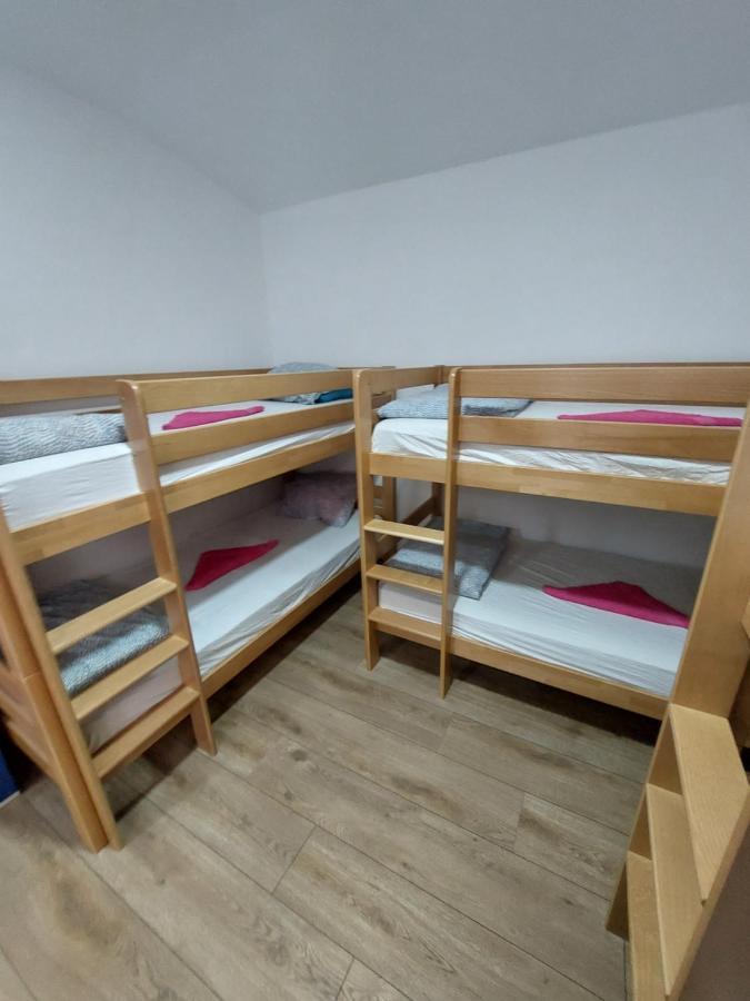 Hostel Inn Downtown เบลเกรด ภายนอก รูปภาพ