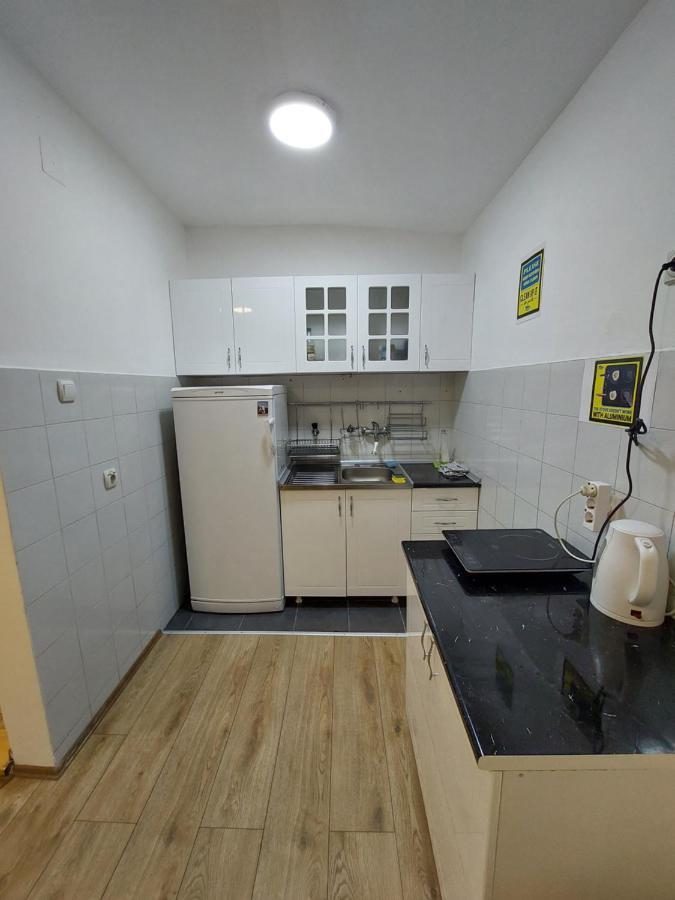 Hostel Inn Downtown เบลเกรด ภายนอก รูปภาพ