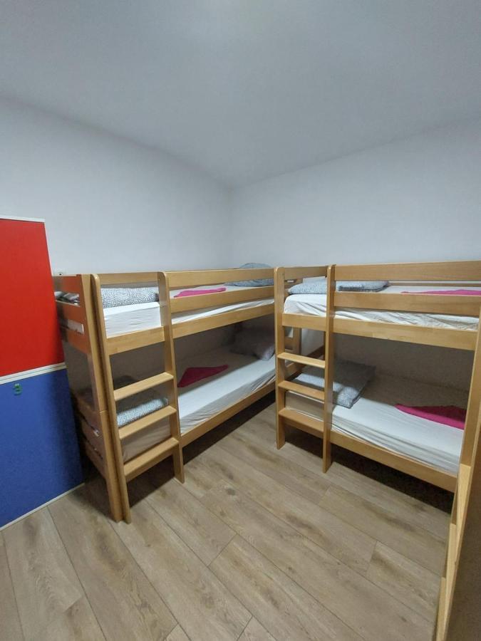 Hostel Inn Downtown เบลเกรด ภายนอก รูปภาพ