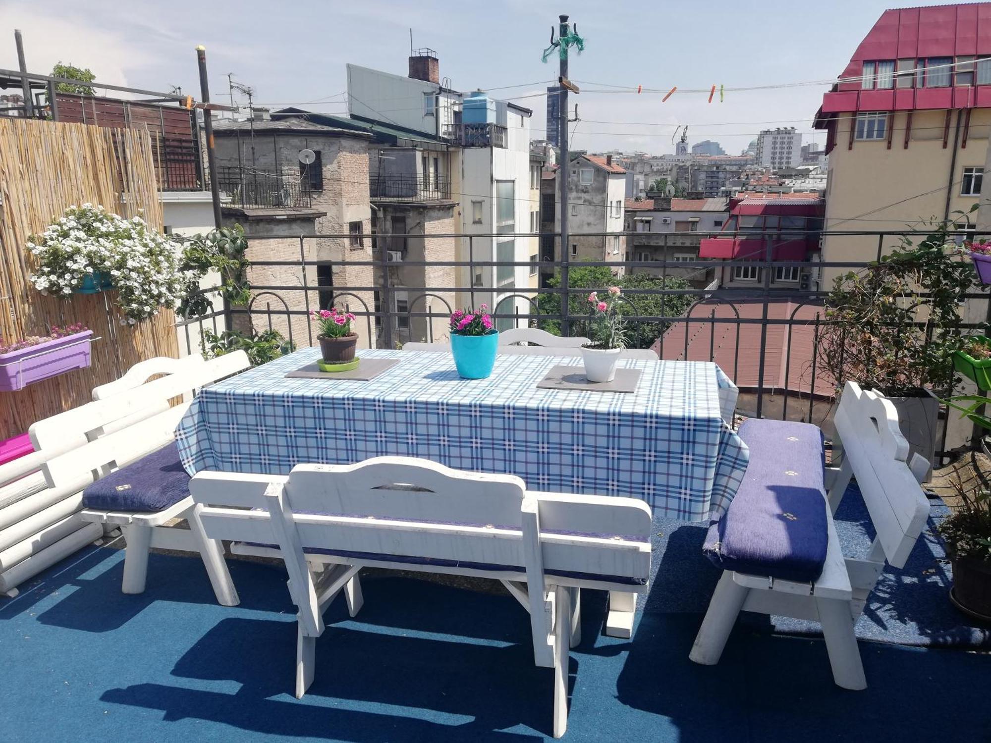 Hostel Inn Downtown เบลเกรด ภายนอก รูปภาพ