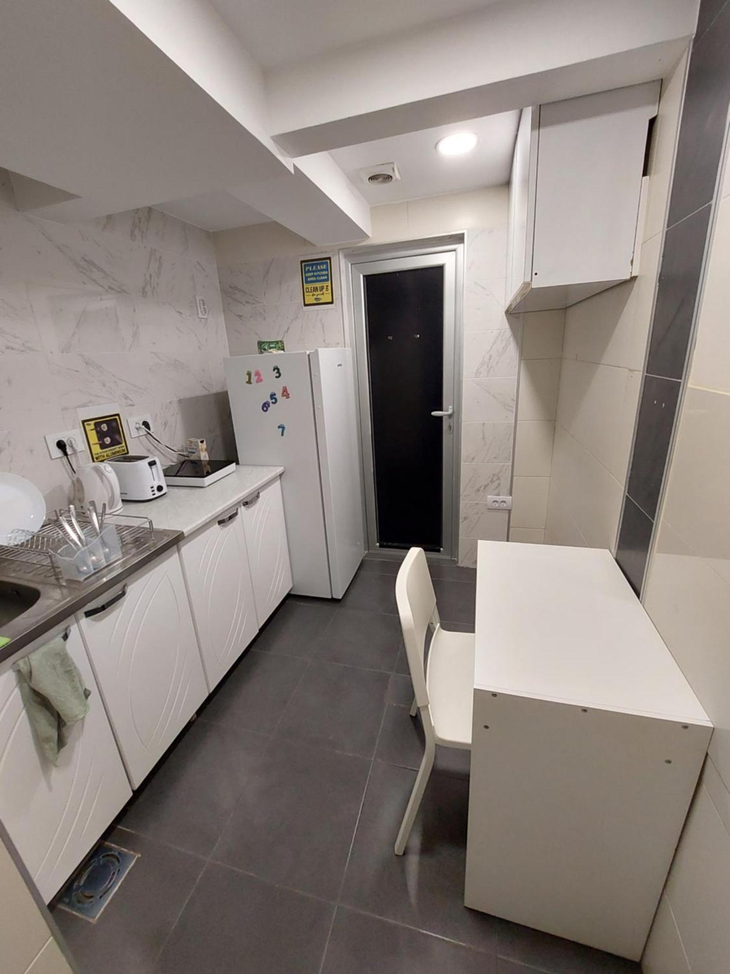 Hostel Inn Downtown เบลเกรด ห้อง รูปภาพ